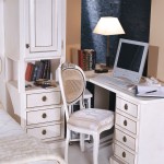 Writing desk with drawers